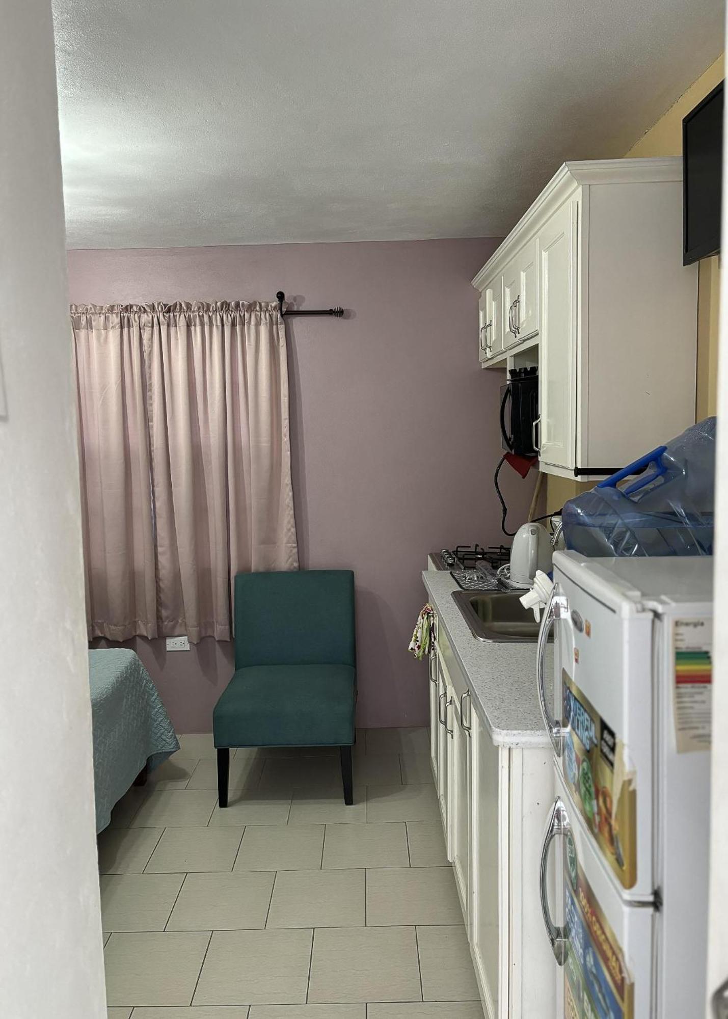 Denyse Home Cottage セントジョンズ エクステリア 写真