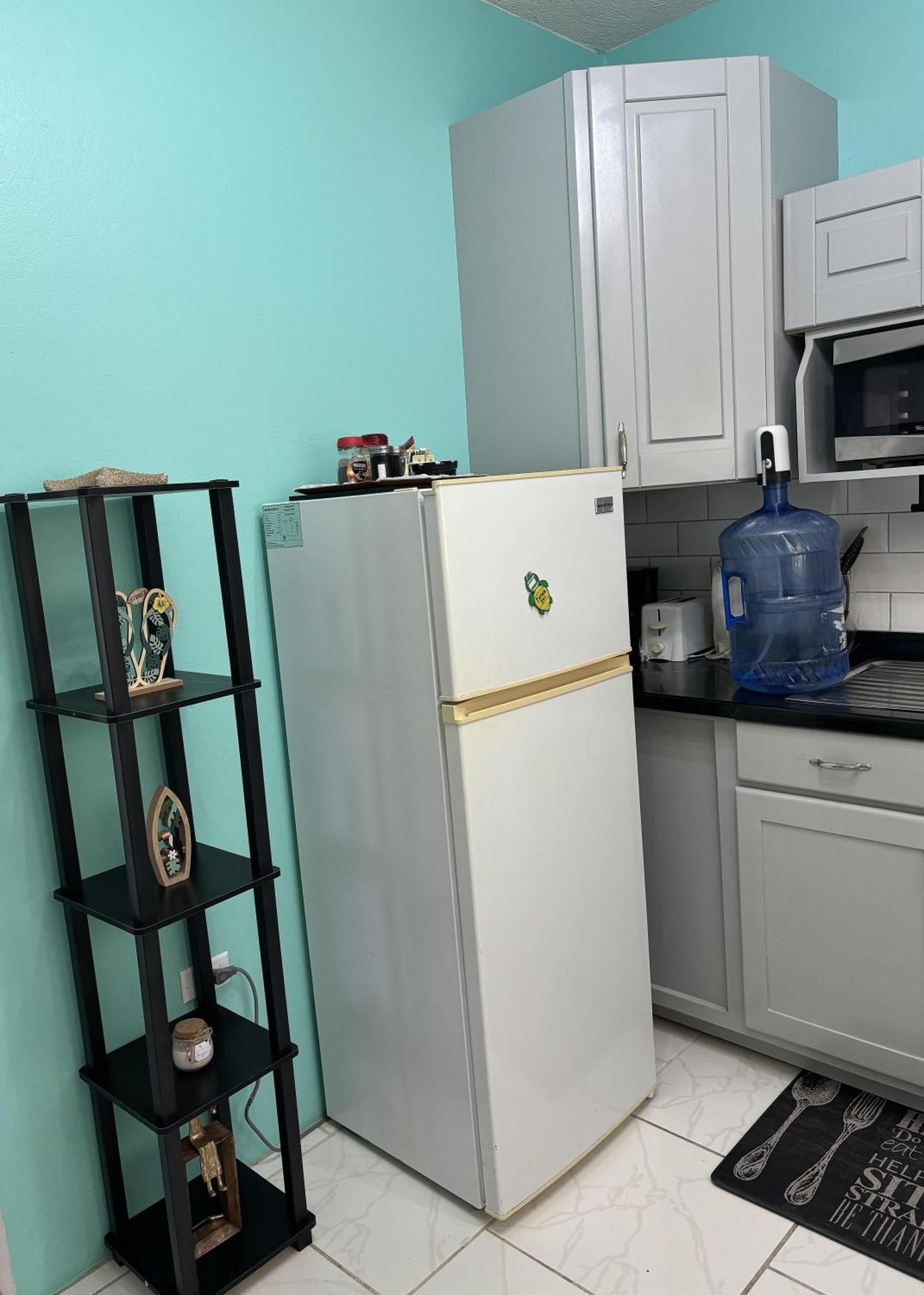Denyse Home Cottage セントジョンズ エクステリア 写真