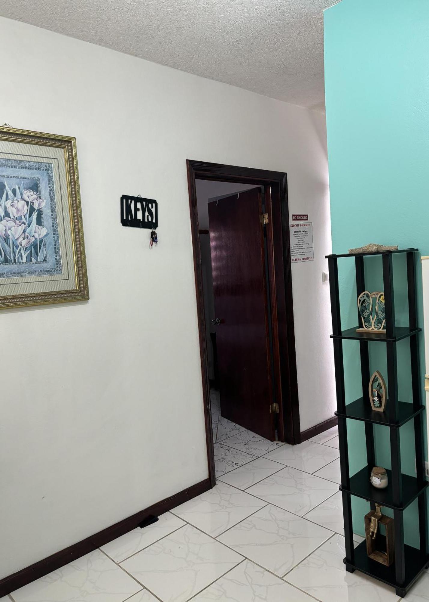 Denyse Home Cottage セントジョンズ エクステリア 写真