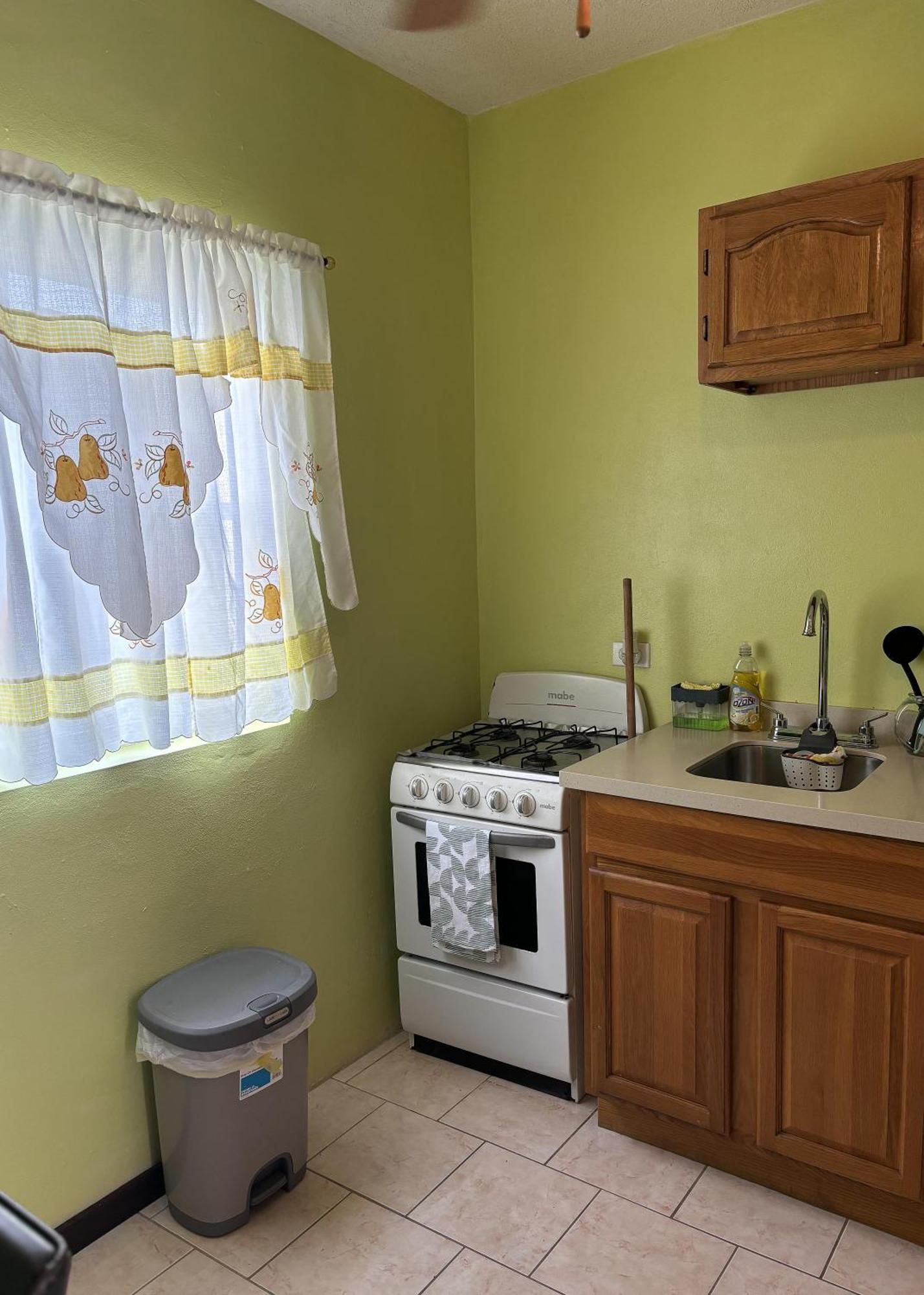 Denyse Home Cottage セントジョンズ エクステリア 写真